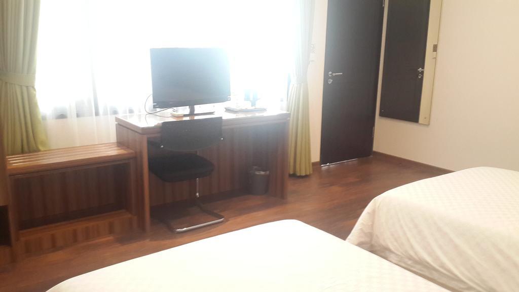 Dago Teuku Angkasa 14 Hotel Bandung Værelse billede
